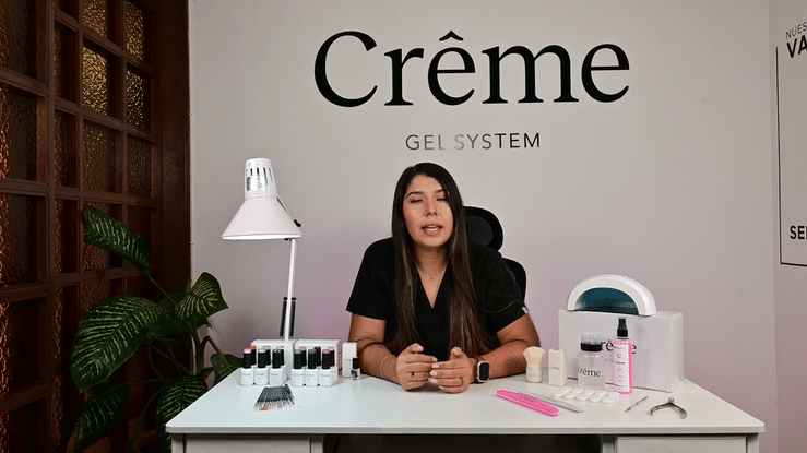 KIT EMPRENDE | Kit Pro Uñas Gel + Curso En Línea | 42 Piezas