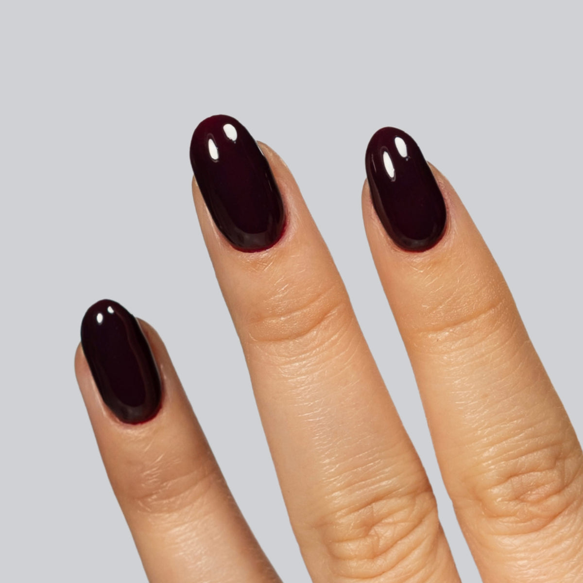 043 Black Cherry Esmalte en Gel