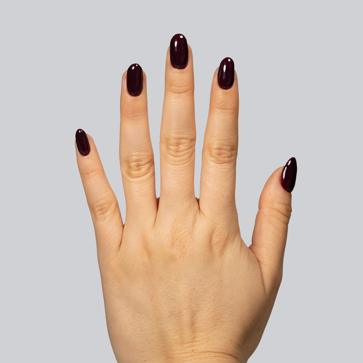 043 Black Cherry Esmalte en Gel